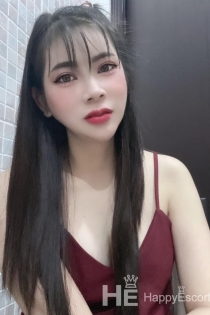Chuxi, Age 25, Escort in Tirana / Albania - 3