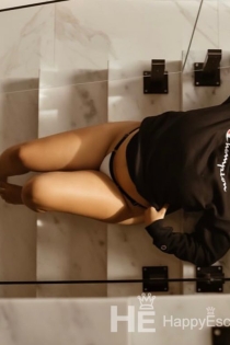 Aline Albuquerque, Age 29, Escort in Porto / Portugal - 3