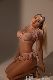 Ella, 나이 23, 두바이 / UAE 에스코트 - 3