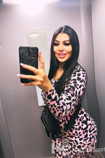 Roxana, 25 anni, Milano / Italia Escort - 2