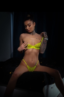 Sonia, Age 25, Escort in Besancon / France - 2