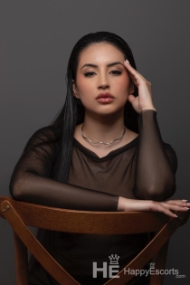 Sophia, 24 let, Zürich / Švica Spremljevalci - 2