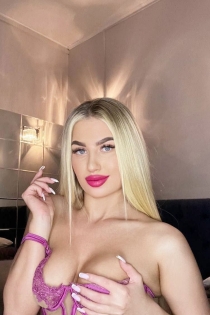 Nastya, Age 23, Escort in Paris / France - 1