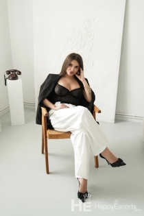 Міла, 21 гадоў, Кракаў / Польшча Эскорт - 3