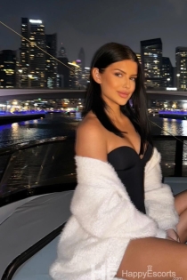 Renata, Miaka 25, Budapest / Hungaria Wasindikizaji - 2