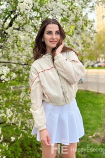 Zlata, Usia 24, London / Inggris Pengawal - 7