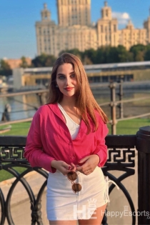 Zlata, Usia 24, London / Inggris Pengawal - 8
