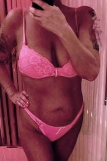 Finasandra, Age 57, Escort in Stockholm / Sweden - 24