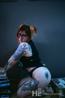 Rena Von Caustic, 27 años, Escorts Madrid / España - 12
