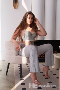 Mercan, Età 27, Tirana / Escort Albania - 2