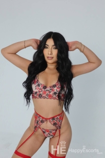 Sara, 23 let, Beograd / Srbija Spremljevalci - 1