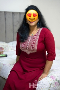 Diviya, Age 27, Escort in Dubai / UAE - 3