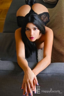 Mariam, Miaka 26, Dubai / UAE Wasindikizaji - 2