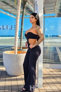 Rebecca, 29, Barcelona / Espanja Escorts - 8