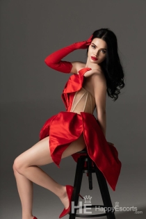 Sonia, Alter 22, Escort in Paris / Frankreich - 4