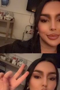 Bella, Miaka 26, London / Uingereza Wasindikizaji - 2