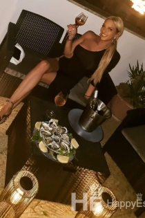 Mia, 30 let, Ibiza / Španělsko Eskorty - 3