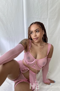 Зои Валентино, 22 год, Париж / Франция. Эскорт - 4