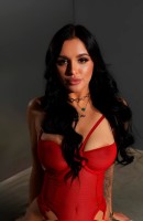 Alsu, 25 anni, escort Dubai / Emirati Arabi Uniti