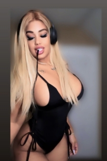 Marichuly, Age 30, Escort in Hialeah / USA - 2