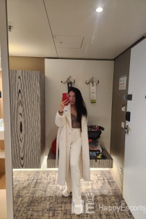 Sensual Trans Trixie, 28 let, Rim / Italija Spremljevalke - 5