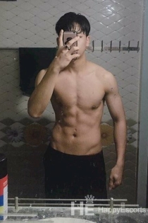 Di Hreo, 22 éves, Budapest / Magyarország Escorts - 1