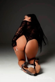 Almaza, ålder 22, Dubai / UAE Escorts - 4