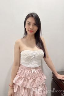 Linda, 25 let, Berlín / Německo Doprovod - 1