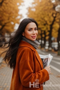 Inga, 30 let, Istanbul / Turčija Spremljevalci - 2
