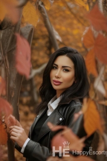 Inga, 30 let, Istanbul / Turčija Spremljevalci - 3