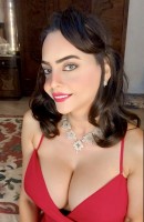 Sally, Umri wa miaka 26, Cairo / Egypt Wasindikizaji