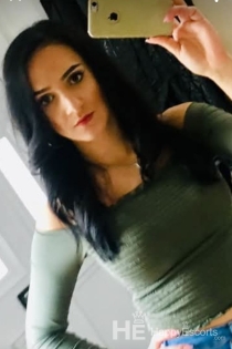 Laila, Age 27, Escort in Tirana / Albania - 2