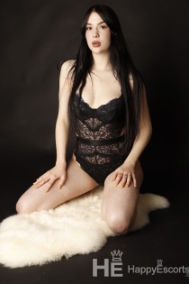 Lea, 22 let, Berlín / Německo Doprovod - 1
