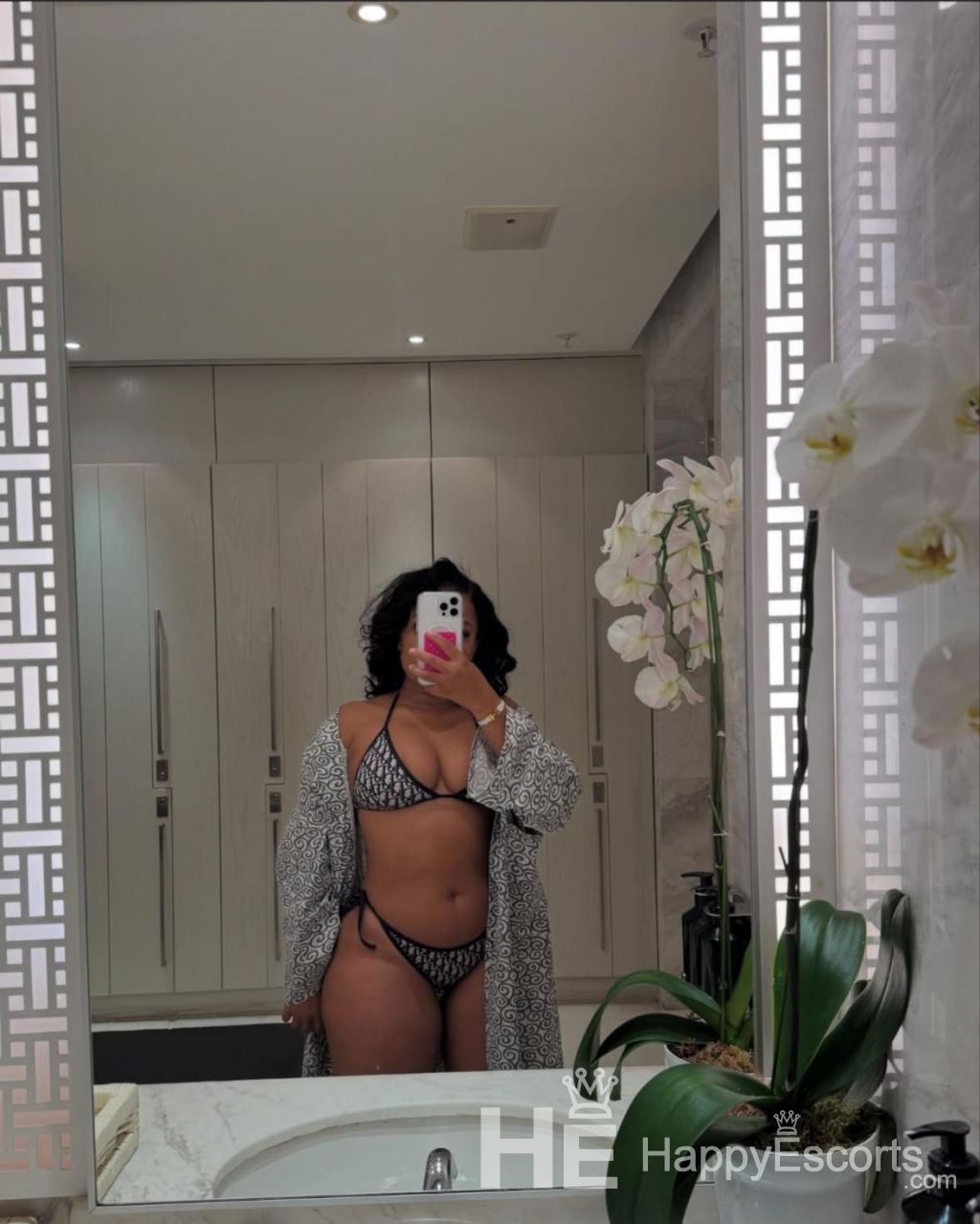 Mia(25歳) - 1