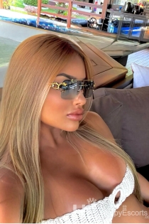 Alba, 26 let, Marbella / Španělsko Escort – 6