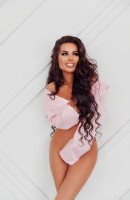 Linda, Age 24, Escort in Brüssel / Belgien