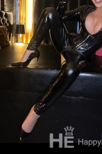 Carolinedominatrice, 22 let, Clermont-Ferrand / France Escorts – 1