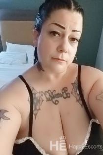 Reyna Leigh, Yaş 45, Hayward / ABD Escortları - 6