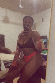 Slimzy, Age 25, Escort in Accra / Ghana - 2