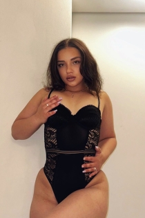Milena, 22 éves, Prága/Csehország kísérők – 2