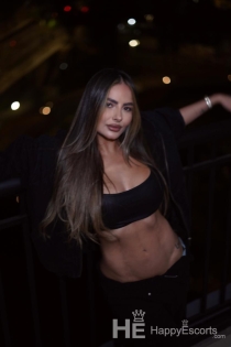Clara, 32 let, Madrid / Španělsko Doprovod - 6