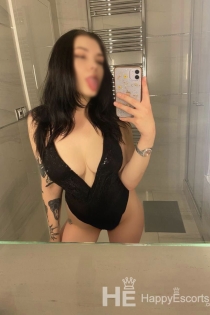 Lili, 25 let, Praha / Česká republika Doprovod - 4