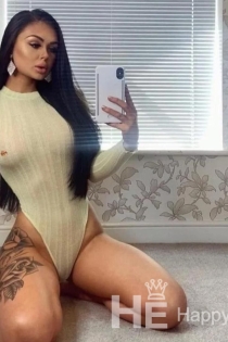 Rebecca, 26 let, London / Združeno kraljestvo Spremljevalci - 3