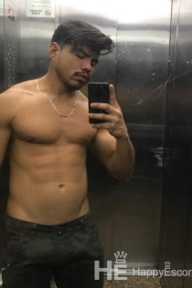 Rafaelxxl, 28 ans, Paris / France Escortes - 3