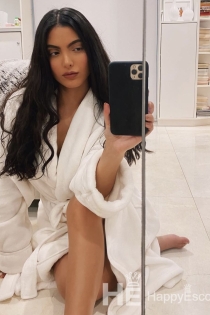 Laurra, Age 22, Escort in Dubai / UAE - 1