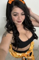 Rosalie, 34 let, Houston / Spremljevalci v ZDA