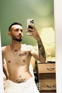 Massimo Andre, Yaş 22, Benidorm / İspanya Escortlar - 2