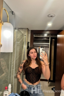 Mila, 21-aastane, Tirana / Albaania saatjad – 5