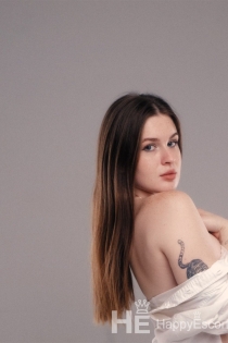 Kseniya, 21 éves, Budapest / Magyarország Escorts - 4