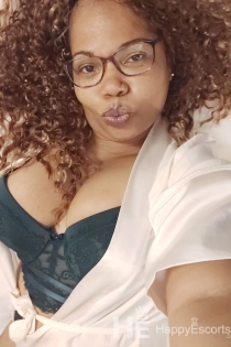 Violeta, Miaka 37, ​​Offenburg / Ujerumani Wasindikizaji - 5